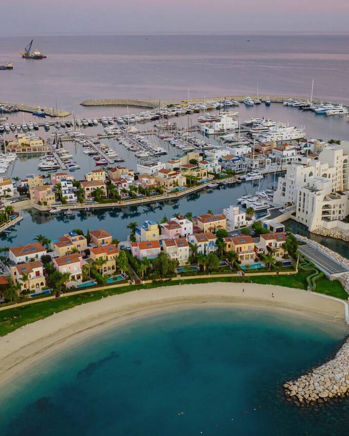 Marina von Limassol aus der Luft